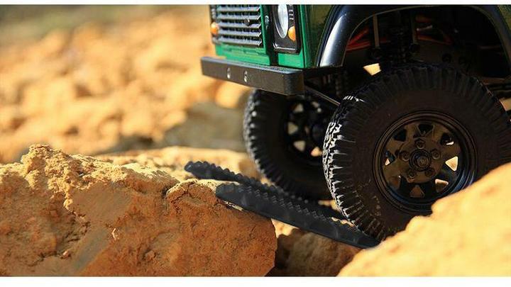 Actual product image Rc4Wd Maxtrax modelling sand plate 2 pieces