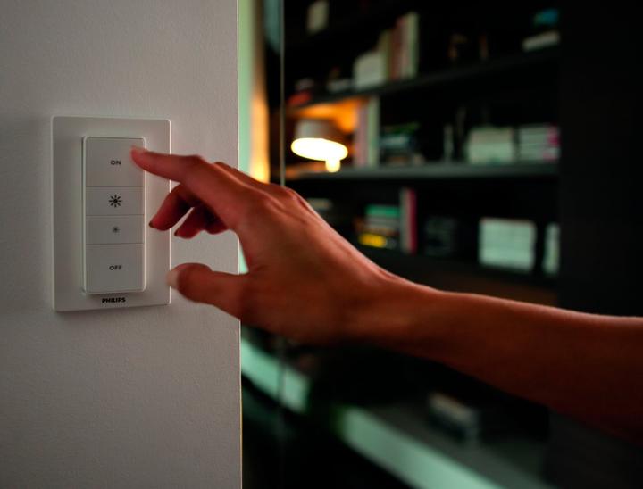 Produktbild Philips Hue Fair Basis BT (3000 lm)