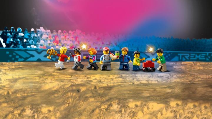Immagine prodotto LEGO Arena per spettacoli acrobatici (60295, LEGO City)