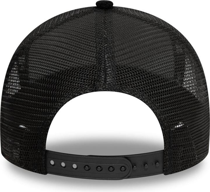 Immagine prodotto New Era Trucker Snapback Cap - TERRY BORG Newcastle United
