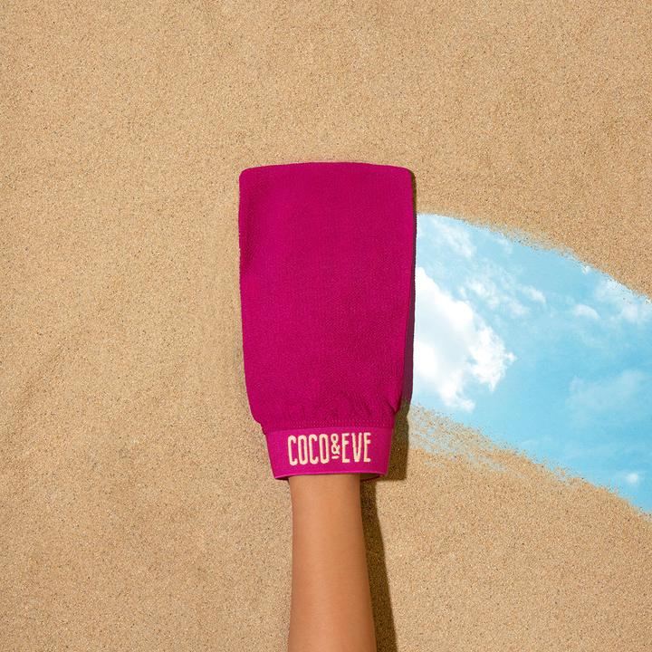 Actual product image Coco & Eve Sunny Honey Deluxe Exfoliating Mitt (Accessories self tanning)