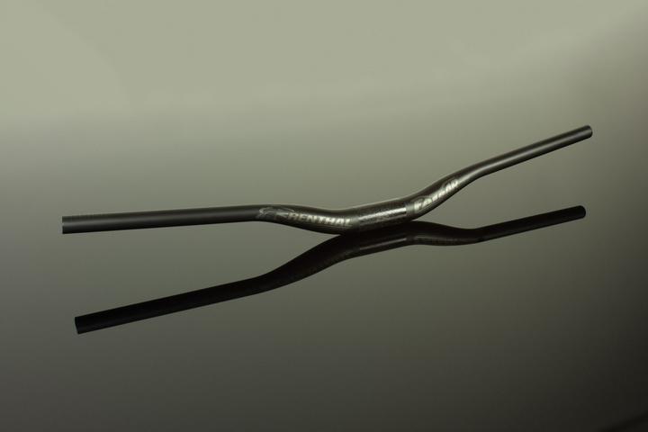 Actual product image Renthal V3 Fatbar Carbon Riser Handlebar, 35.0, 800x30mm, carbon/gold (35 mm)