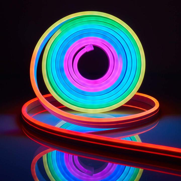 Image du produit Nedis WIFILN51CRGB Smart Full Color LED pásek Wi-Fi | Více barev | 5000 mm | IP65 | 960 lm, F (Multicolore, 500 cm, Intérieur, Extérieur)