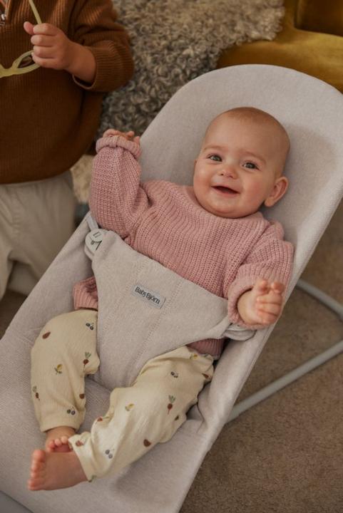 Produktbild BabyBjörn Babywippe Bliss Woven