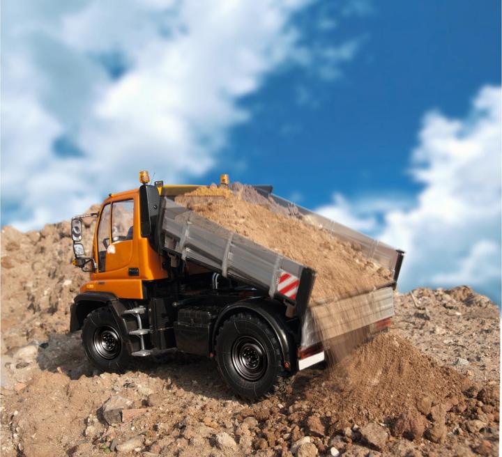 Actual product image Carson Mercedes Benz Unimog U300 (RTR Ready-to-Run)