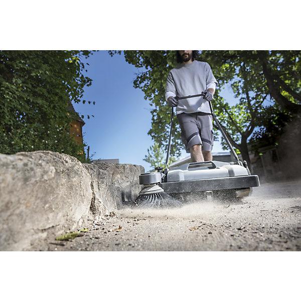 Produktbild Kärcher Professional Kehrmaschine KM 70/15 C Classic