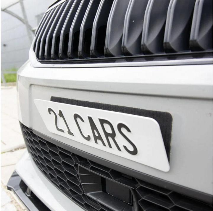 Produktbild 21cars Klett Wechselschild Nummernschild Kennzeichenhalter | Rahmenlos (Hochformat)
