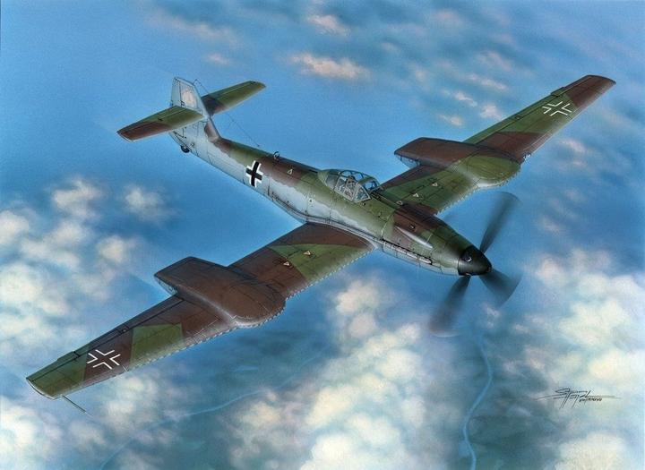 Actual product image Special Hobby Blohm & Voss BV 155V-1