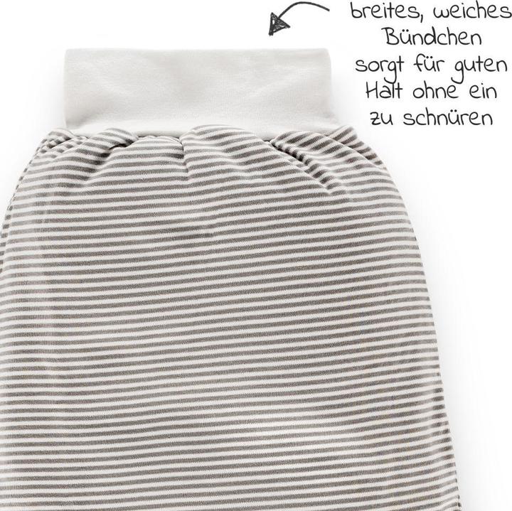 Actual product image Alvi Baby nest & bed snakes 8-piece slumber set - nest + 3 bodysuits +