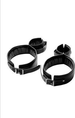Actual product image XR Brands Bovenbeenboeien Met Handboeien