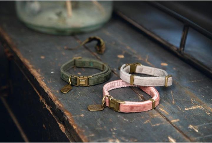 Actual product image Designed by Lotte Cat collar Velura (30, Cat, Walks)