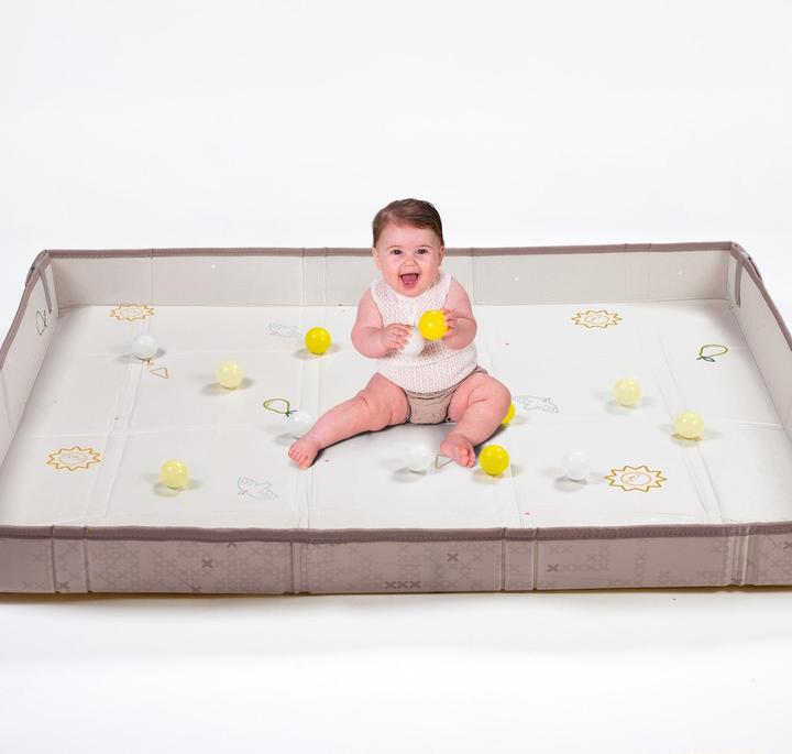 Actual product image Taf Toys Fold 'n Fun (180 x 150 cm)