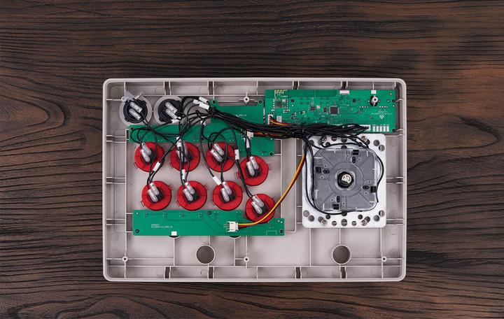 Actual product image 8bitdo Arcade Stick