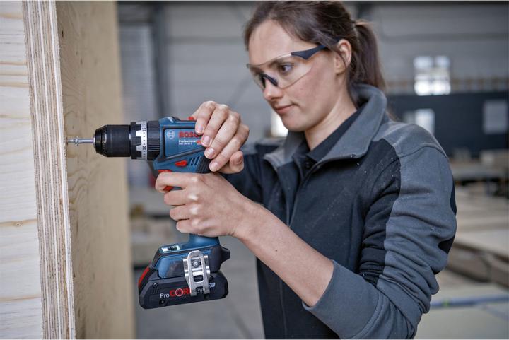 Productafbeelding Bosch Professional Accu klopboormachine GSB 18V-90 C Professional, 18Volt, blauw/zwart, 2x Li-Ion accu 4.0 (Oplaadbare batterij)