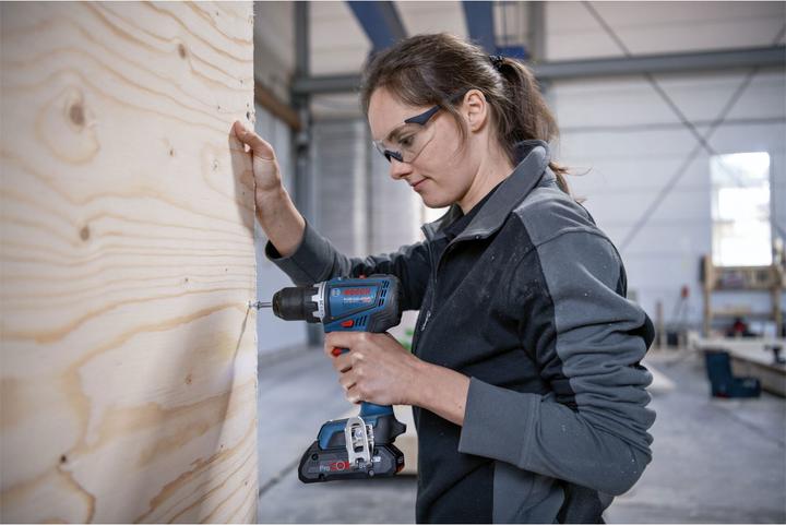 Produktbild Bosch Professional Akku-Bohrschrauber GSR 18V-90 C (2x4.0Ah ProCore, GAL 18V-40, L) (Akkubetrieb)
