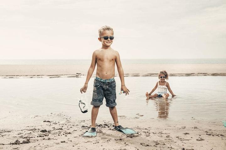 Immagine prodotto Julbo Occhiali da sole per bambini Boomerang dark /