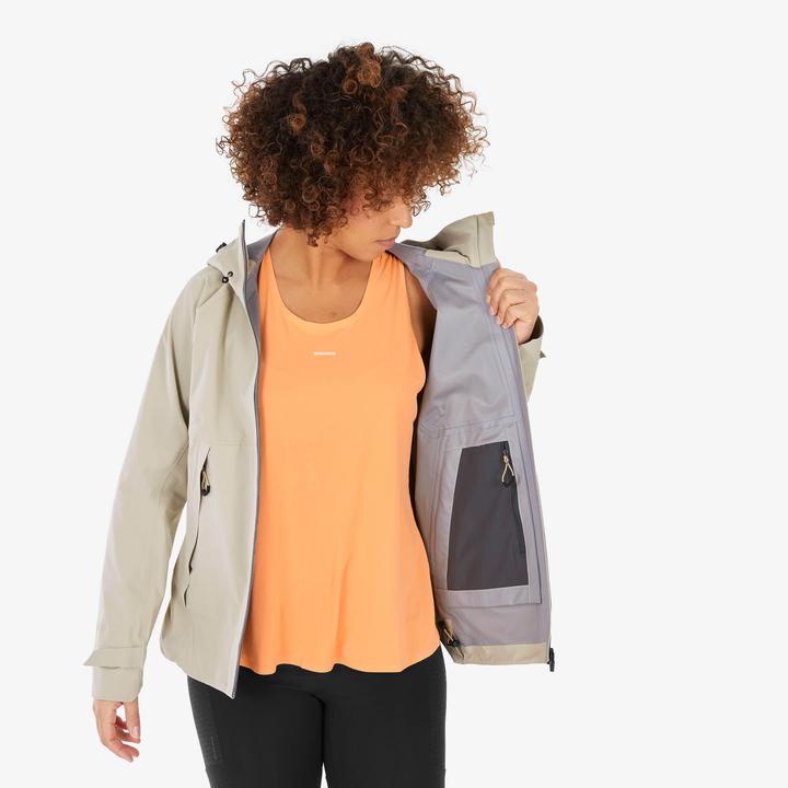 Immagine prodotto Quechua Giacca da trekking da donna impermeabile per escursioni in montagna - MH500 beige (L)