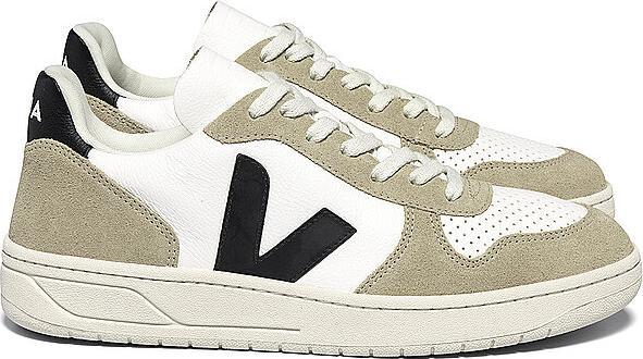 Actual product image Veja V-10 (44)