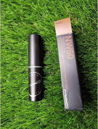 Image du produit MAC Cosmetics Studio Fix Soft Matte Foundation Stick (N° NW60)