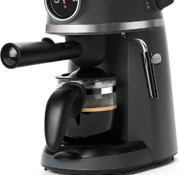 Actual product image Black & Decker Black+Decker BXCO800E - Water pressure coffee maker, 3.5bar, black, 800W
