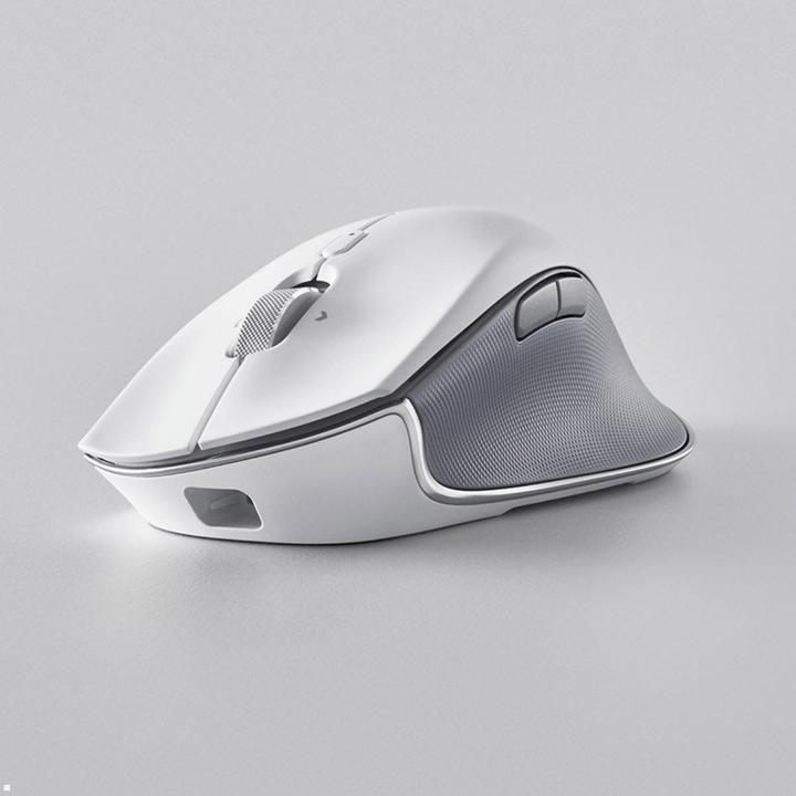 Actual product image Razer Pro Click (Wireless, Cable)