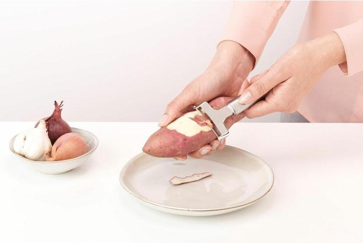 Produktbild Brabantia Sparschäler New Profile Line 16.3 cm Silber
