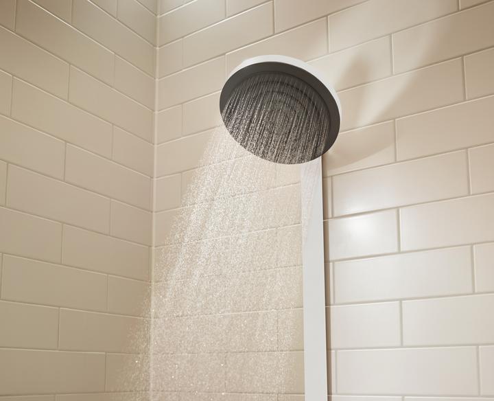 Produktbild hansgrohe Showerpipe 260 2jet mit ShowerTablet Select 400 : Farbe - Matt White