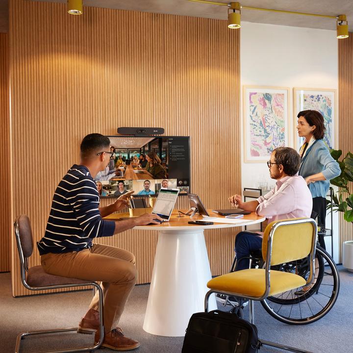 Actual product image HP Poly Studio Base Kit G9 Plus