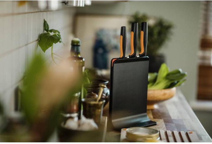 Actual product image Fiskars FF set of 3 knives in a plastic case