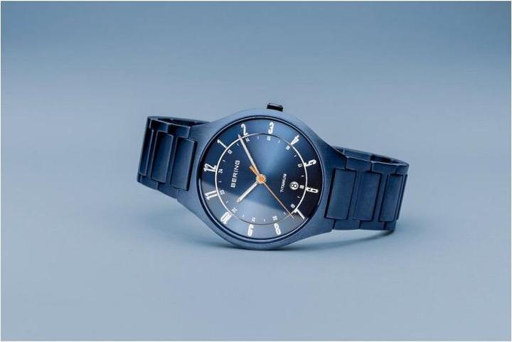 Produktbild Bering Titanium (Sportuhr, 39 mm)