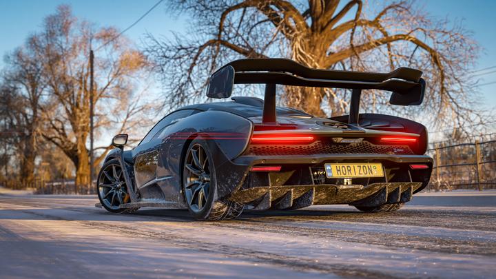 Produktbild Microsoft Forza Horizon 4: Deluxe Edition (Xbox One X, Xbox Series X, Xbox One S, Xbox Series S)