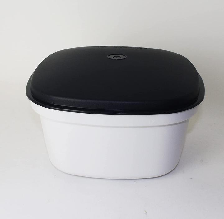 Actual product image Tupperware Colander with insert