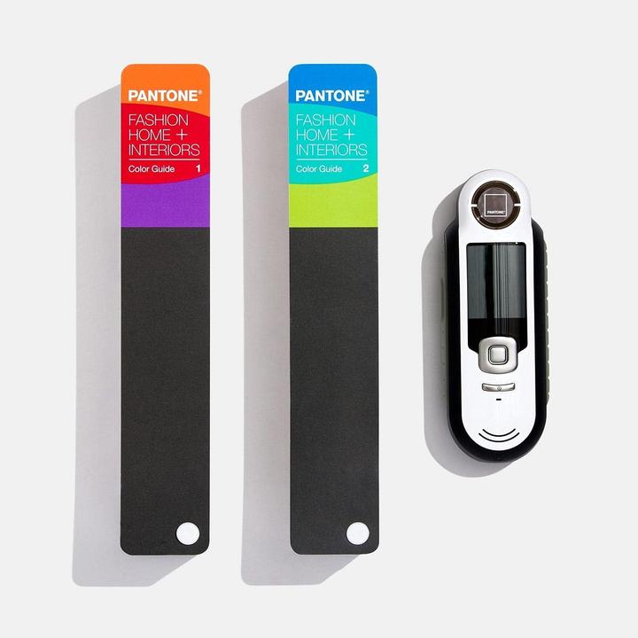 Pantone Capsule + 2 guide colore