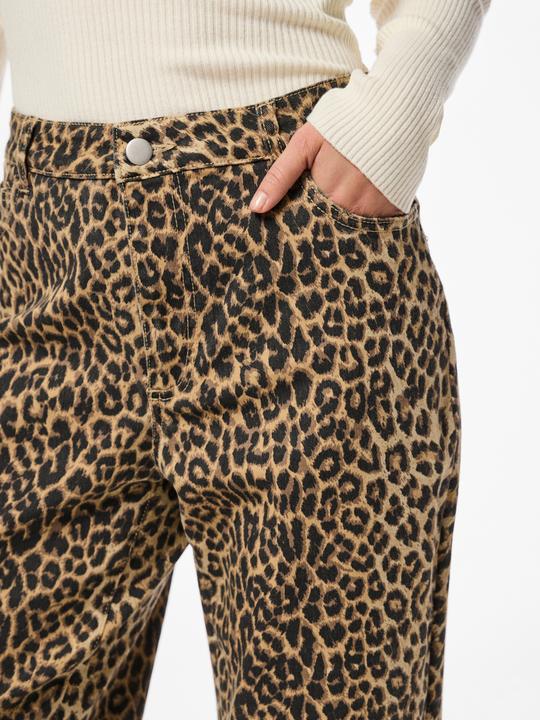 Actual product image Pieces PCSALUME MW CROPPED Leoprint Wide Fit Jeans (30)