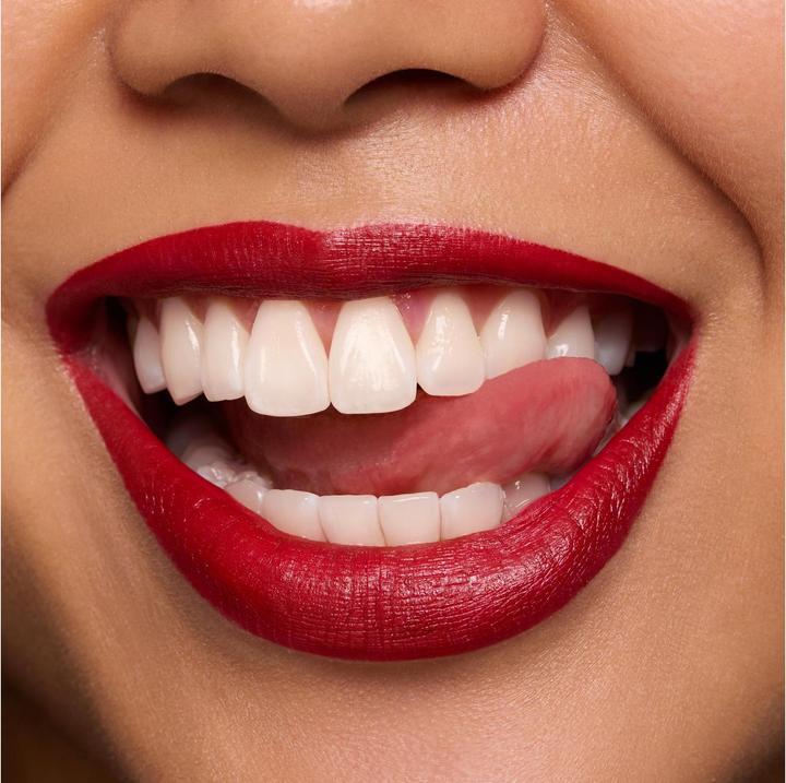 Produktbild essence THE slim STICK (109 Burgundy Bliss)