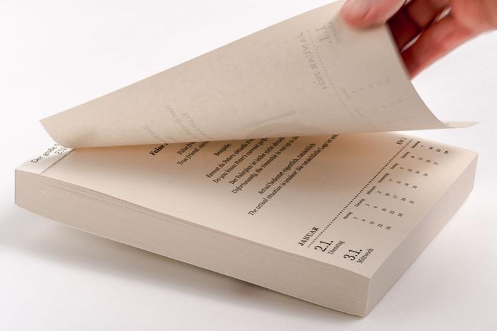 Actual product image The big English language calendar 2025 (Hardcover, German)