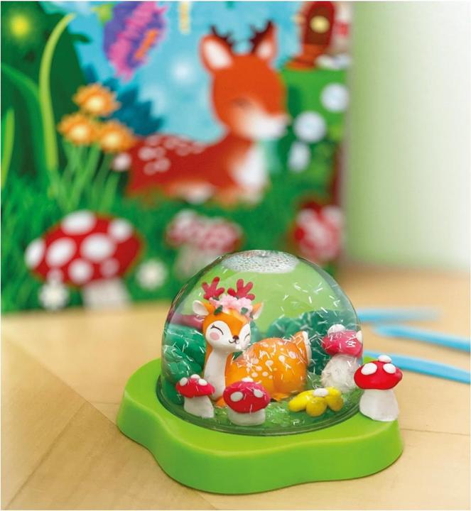 Actual product image Artista Glitter Snow Globe Deer