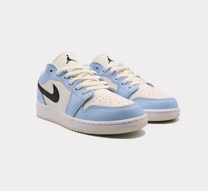 Image du produit Nike Air Jordan 1 (35.5)