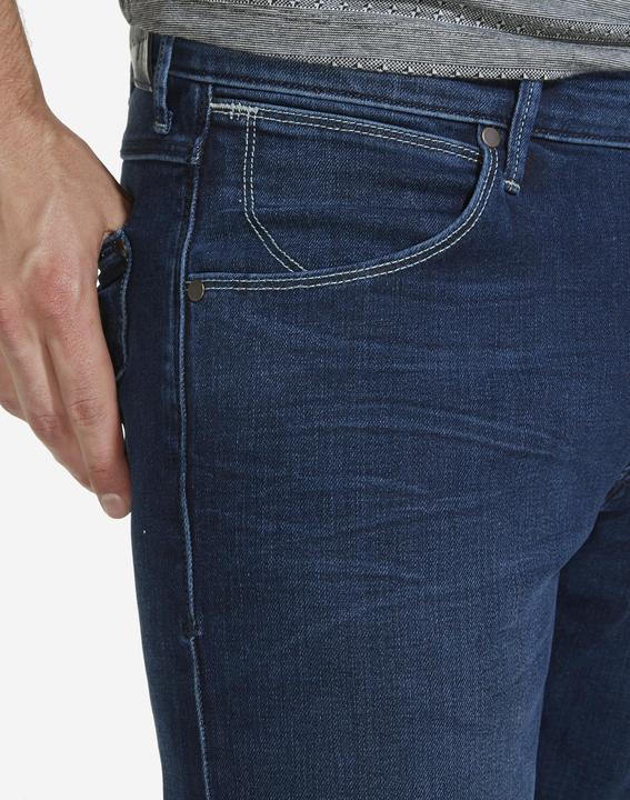 Actual product image Wrangler Larston Stretch