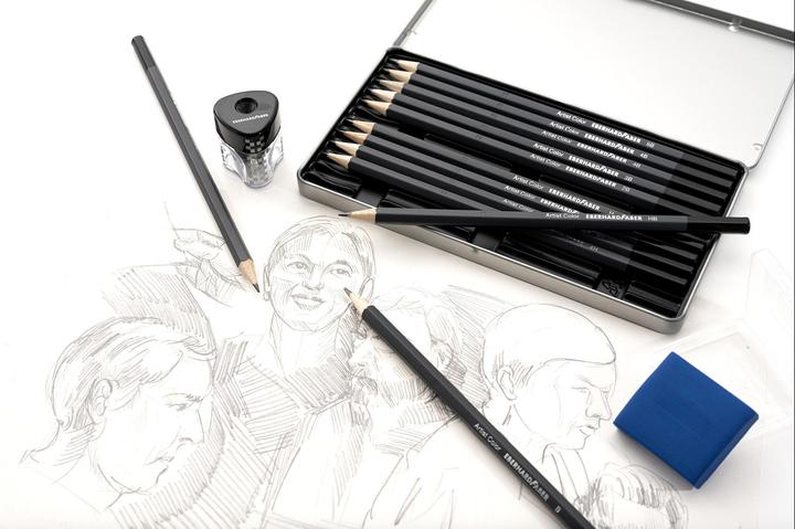 Image du produit EberhardFaber Coffret de crayons de couleur pour artistes (B, 6B, 5H, 4h, 3H, 2H, Dur, HB, 2B, 3B, 4B, 5B, 12 x)