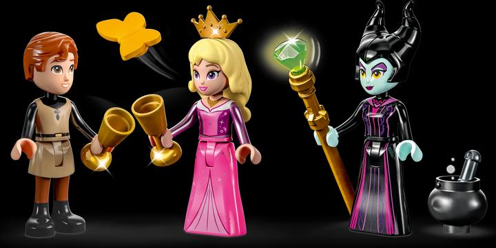 Actual product image LEGO Aurora's Castle (43211, LEGO Disney)