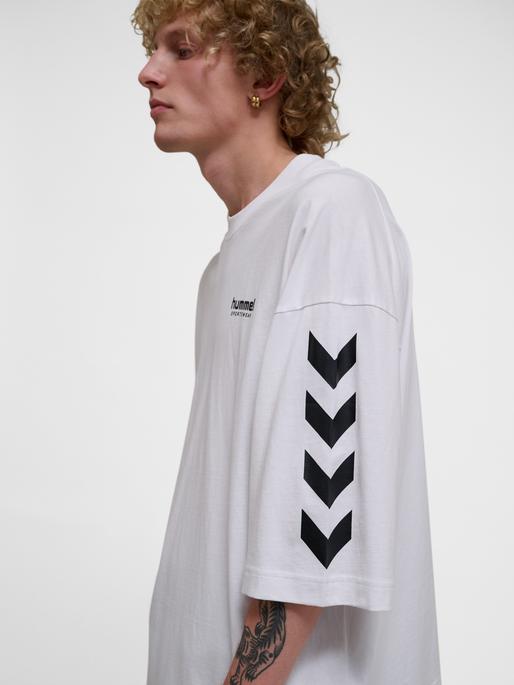 Actual product image hummel hmlOVERSIZED WILLY T-SHIRT SW (XL)