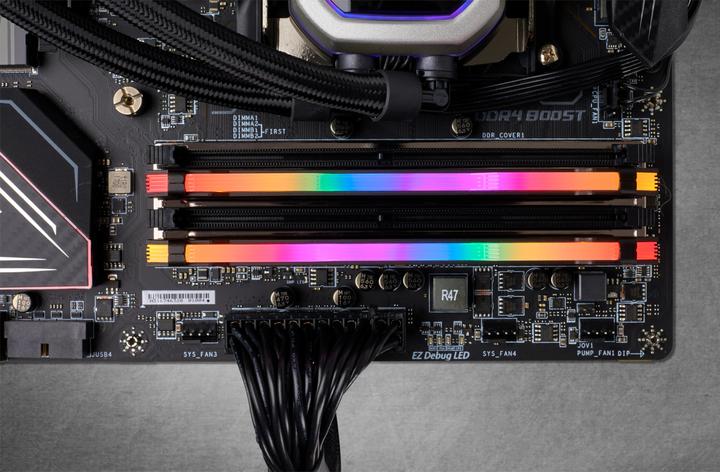 Produktbild Corsair Vengeance RGB Pro (2 x 16GB, 2666 MHz, DDR4-RAM, DIMM)