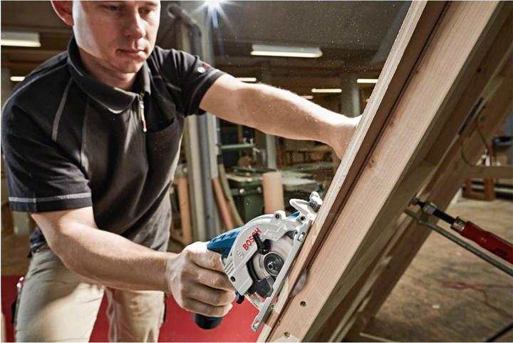 Actual product image Bosch Professional GKS 12V