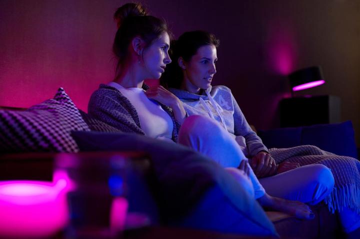 Produktbild Philips Hue White & Color Ambiance Erweiterung (E14, 6.50 W, 470 lm, 1 x, G)