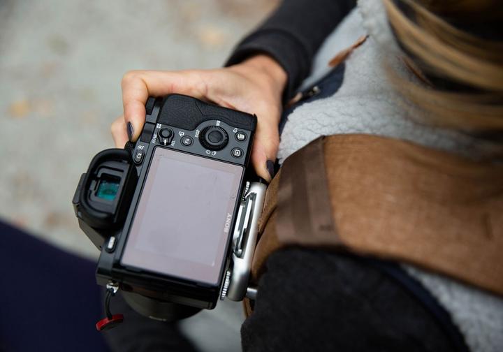 Actual product image Peak Design dual plate (Tripod quick-release plate)
