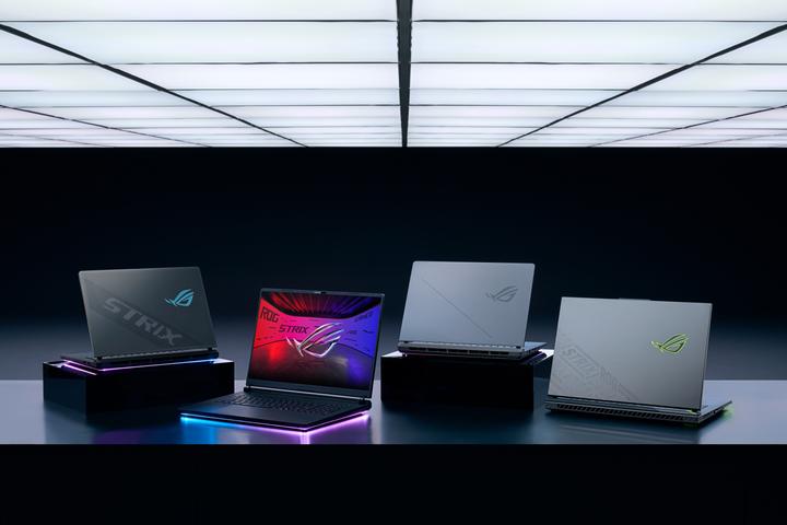 Actual product image ASUS ROG Strix SCAR 16 G635LX-RW042W 16 Copilot+ gaming laptop (G635LX-RW042W) (16", Intel Core Ultra 9 275HX, 64 GB, 2000 GB, Eng. Int.)