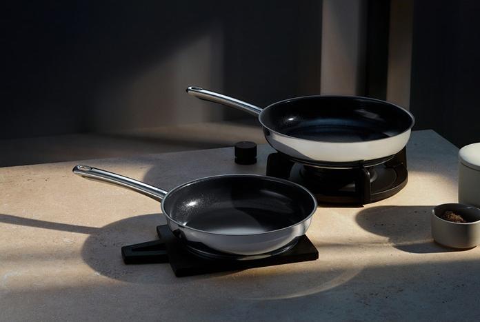 Actual product image WMF Devil (28 cm, Frying pan, Stainless steel)