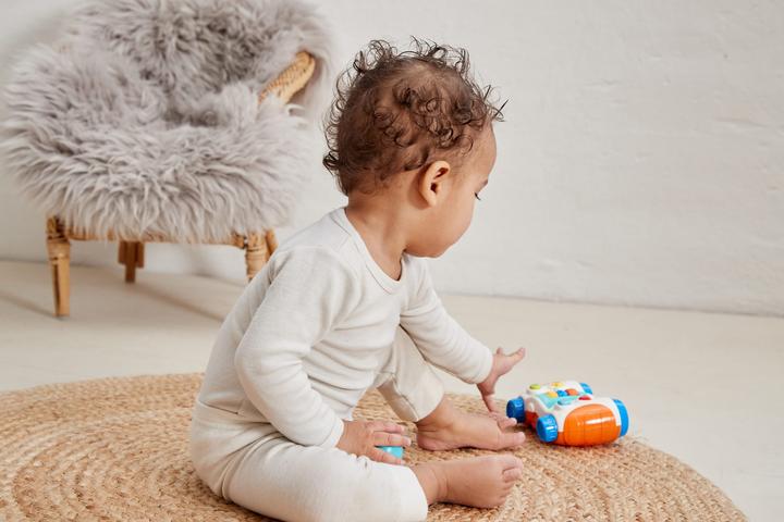 Actual product image Scandinavian Baby Products Multi-activity telescope