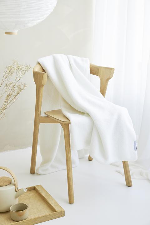 Produktbild Meyco Home bouclé plaid 130x170cm uni offwhite (95 x 170 cm)